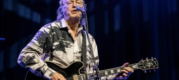 Петер Корнелиус и группа