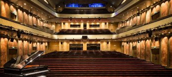 Режиссер Р. Капусон, Аржерих