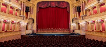 Венгерские певцы исполняют Вагнера