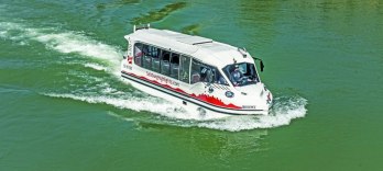 Амфибийный тур по городу и концерт Best of Mozart