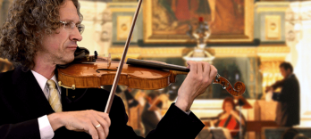 Serenata en la Residencia