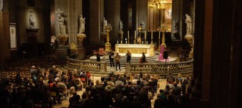 Concerto for a Christmas Night by Corelli, Ave Maria by Caccini and Schubert