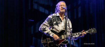 Петер Корнелиус и группа