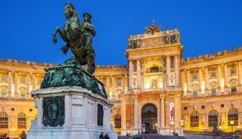 Viena Tours y Cruceros